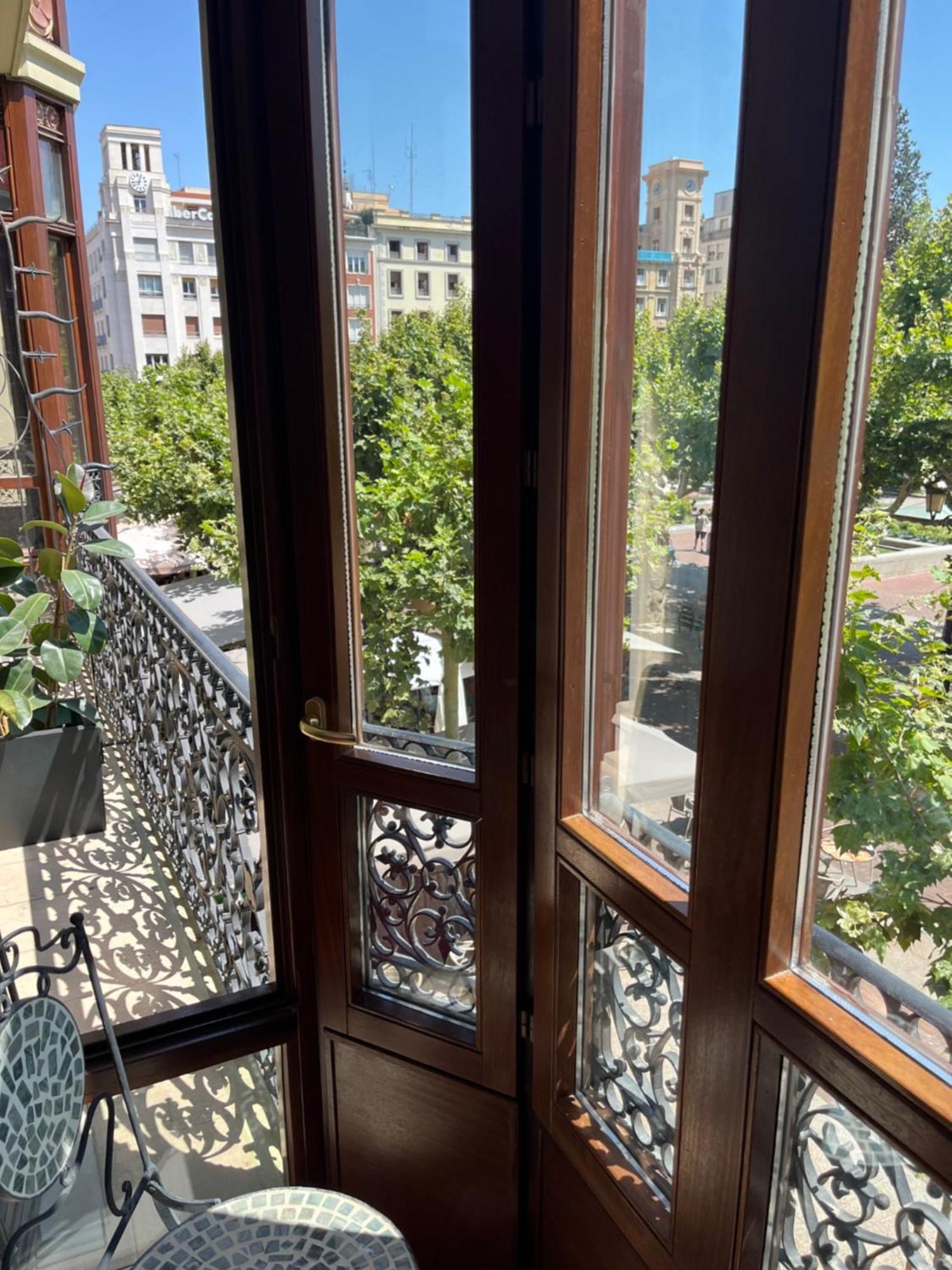 Espolon Luxury 10 Apartment Logrono Exterior photo